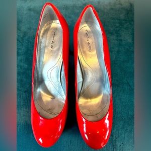 Tahari Collette Heels in Coral